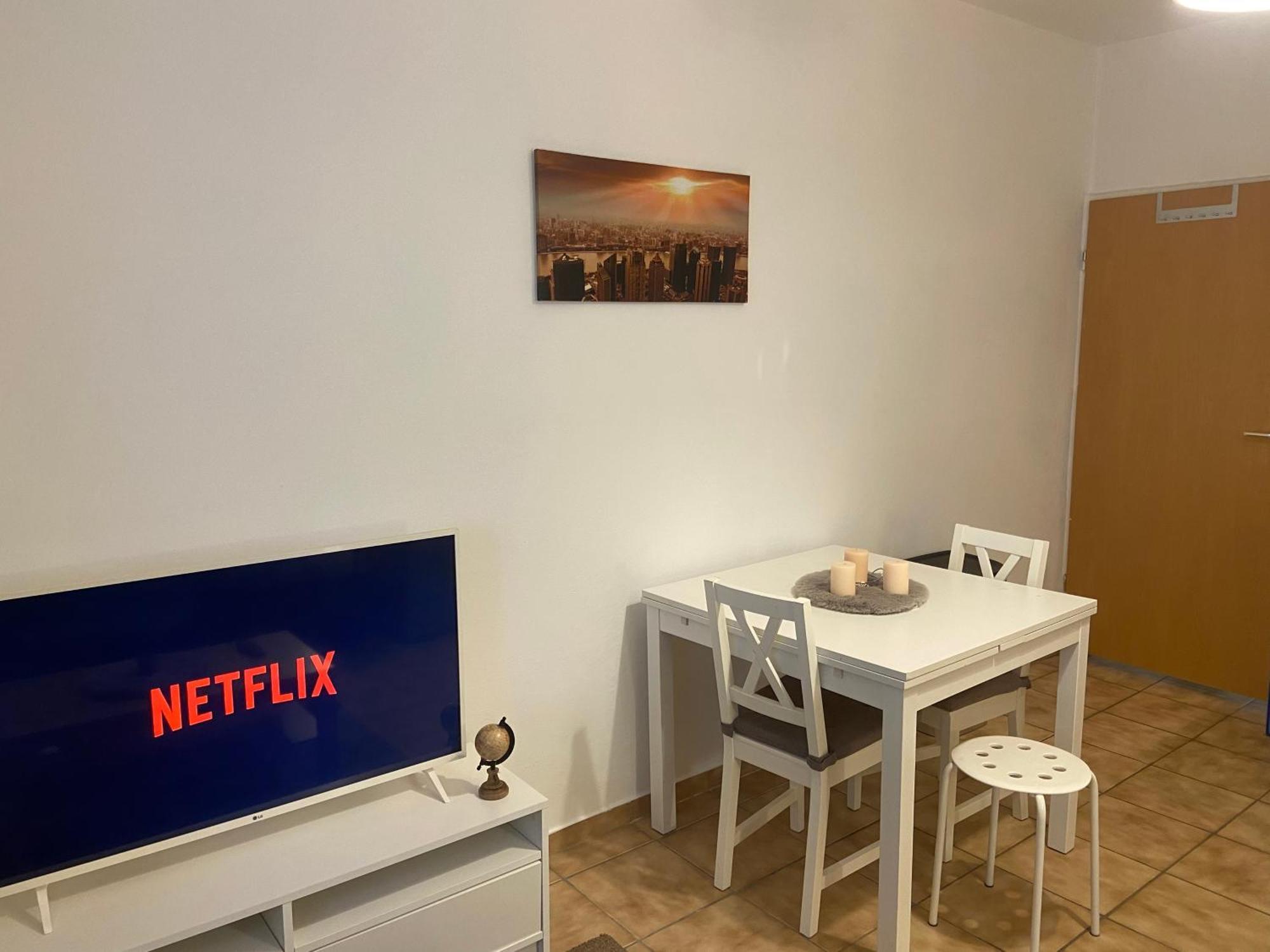 Premium One-bedroom Appartement Cologne